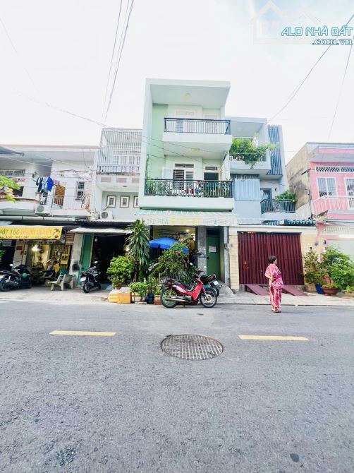 Bán nhà mặt tiền đường Lê Niệm, phường Phú Thạnh, Tân Phú, 9.4 tỷ