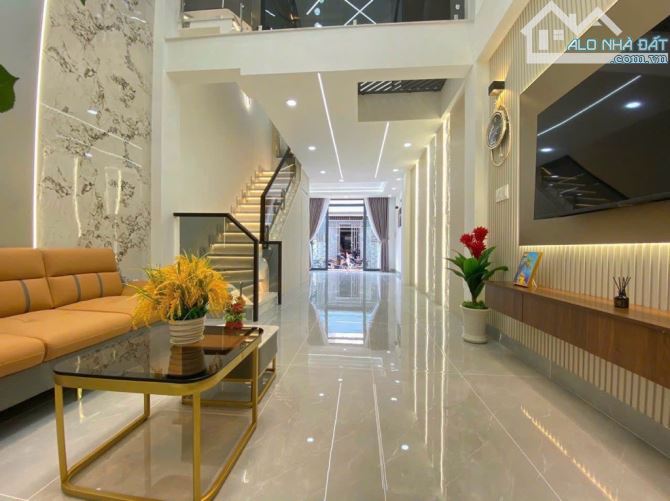 HẺM NHỰA Ô TÔ TRÁNH - 5 TẦNG 52M2 - SỔ VUÔNG ĐẸP