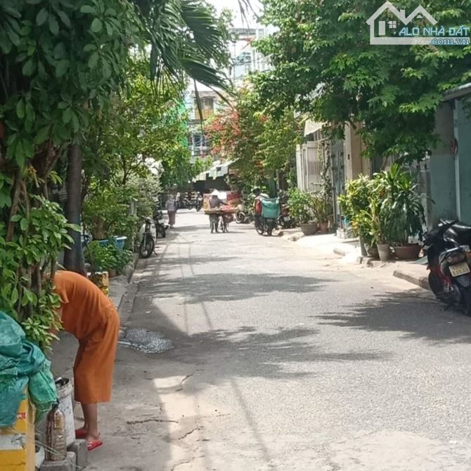 Bán nhà DT khủng Trần Cao Vân,Thanh Khê,Đà Nẵng.Dt:153m2.Mt:7.8m.Giá:6.48 tỷ