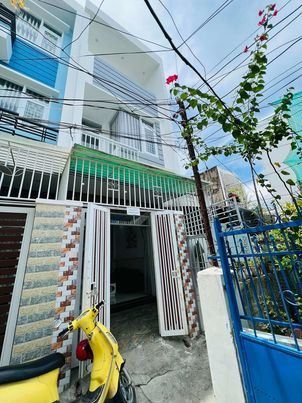 🌷Bán căn nhà 3 tầng hẻm đường Đồng Nai, Phước Hải, Nha Trang đoạn gần chợ giá 3,05 tỷ