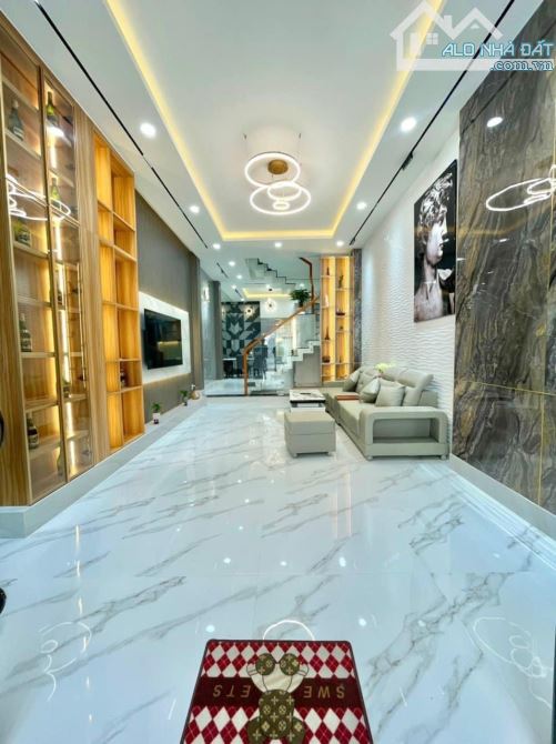 Xuất cảnh nước ngoài bán nhà tâm huyết Hâu Giang 96m2 2 tầng BTCT xe hơi ngủ trong nhà