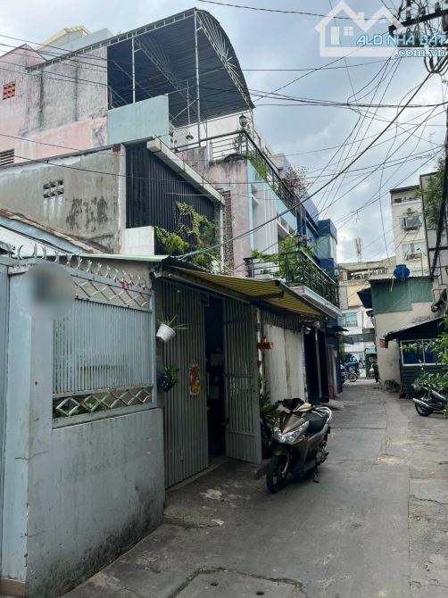 Nhà Bán Cách đường chính Cống Quỳnh 2 CĂN P Nguyễn Cư Trinh.Q1. - 1
