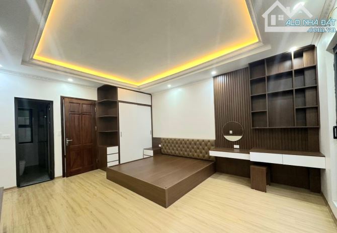 Bán nhà mới PHÂN LÔ phố Lê Quang Đạo, 31m²x5T, gần ô tô giá 4.9 tỷ - 1