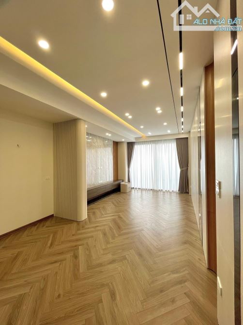 NGUYỄN VĂN CỪ LB 40m2 x 6T ÔTÔ TRÁNH ĐỖ THANG MÁY KINH DOANH ĐỈNH 14TỶ - 1