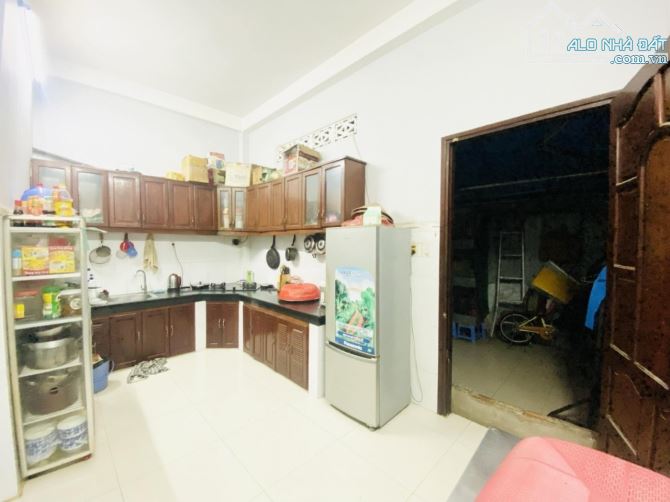 122m2, sổ riêng, Hoàn công, Nở hậu, Huỳnh Tấn Phát, Quận 7. - 1