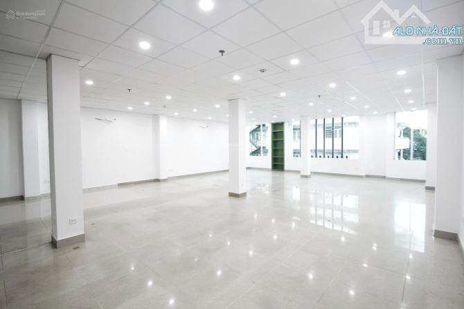 Cho thuê VP 150m2  building lớn MT Nguyễn Trung Trực Bình Thạnh sàn mới 27tr - 2