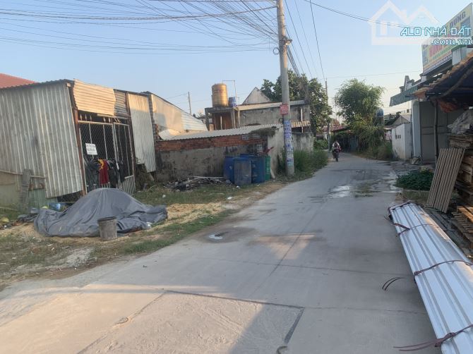 Cần bán gấp lo đất nằm ngày trung tâm TT Đức Hòa 100m2 giá bán 890 triệu - 2