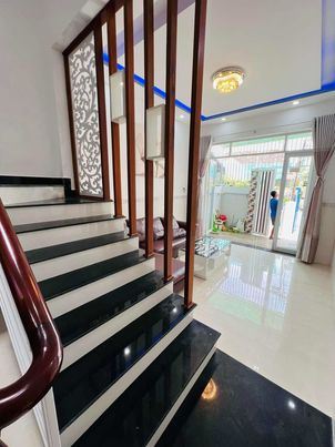 🌷Bán căn nhà 3 tầng hẻm đường Đồng Nai, Phước Hải, Nha Trang đoạn gần chợ giá 3,05 tỷ - 2