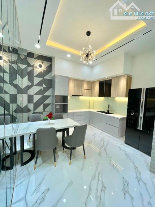 Xuất cảnh nước ngoài bán nhà tâm huyết Hâu Giang 96m2 2 tầng BTCT xe hơi ngủ trong nhà - 2