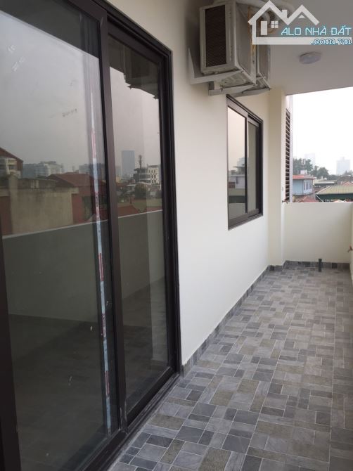 Cho thuê căn hộ thang máy phố Hồ Đắc Di, Nam Đồng - 3