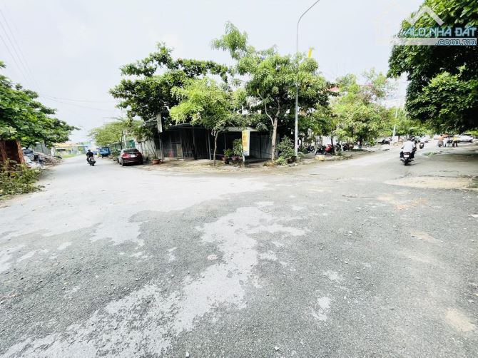 Cần bán gấp 84m đất mặt tiền hẻm Huỳnh Tấn Phát Q7 ngay khu dân cư an ninh yên tĩnh - 4