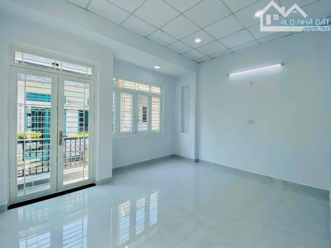 Chủ Nhà Kẹt tiền cần bán nhà mặt tiền đường Vĩnh Viễn,P4,Quận 10,DT:46,2m2/Giá:4tỷ5 - 4