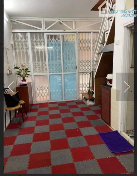 Cho thuê nhà ngõ oto phố Nguyễn Ngọc Doãn ĐĐ-21m×3 tầng -2 ngủ ở-KD-7,5 tr- - 4