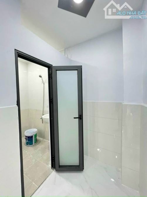 NHÀ MẶT TIỀN NGANG 5,1X20m 2LẦU ĐANG CHO THUÊ KINH DOANH ĐÔNG KHÁCH CHỈ HƠN 9 TỶ CÒN TL - 4