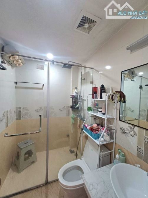 Bán nhà đường Lạc Long Quân DT 95m2 x 5 tầng, ngõ thông, ô tô, kinh doanh, giá 16.5 tỷ. - 7