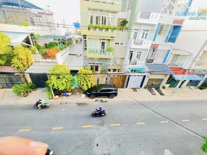 Bán nhà mặt tiền đường Lê Niệm, phường Phú Thạnh, Tân Phú, 9.4 tỷ - 9