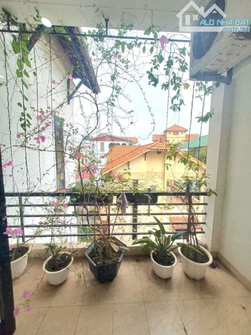 Bán nhà đường Lạc Long Quân DT 95m2 x 5 tầng, ngõ thông, ô tô, kinh doanh, giá 16.5 tỷ. - 9