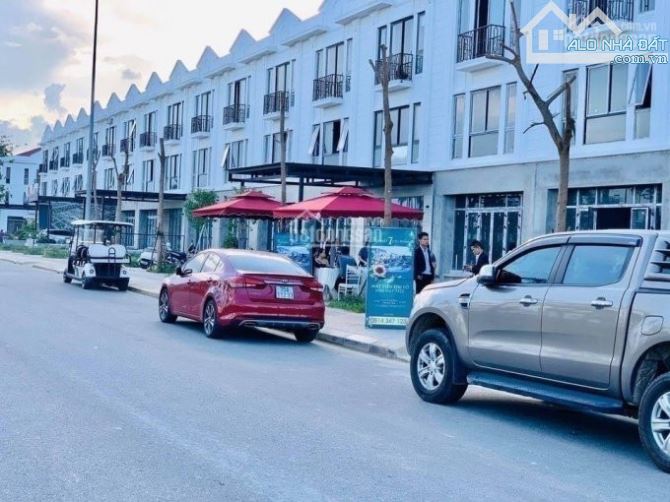 Bán Siêu Phẩm Shophouse Royal Park Mặt Tiền Đường 60m Giá Chỉ 5.1 Tỷ - 1