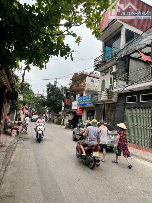 BÁN ĐẤT ĐA TỐN, GIA LÂM. 55M2 * MT 4M * 3,74 TỶ. Ô TÔ THÔNG, KINH DOANH.