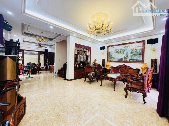 Hàng nóng! View Hồ Ba Mẫu, gara ô tô, 1 nhà ra mặt hồ, đẳng cấp an sinh 103m*5T*6.5m MT