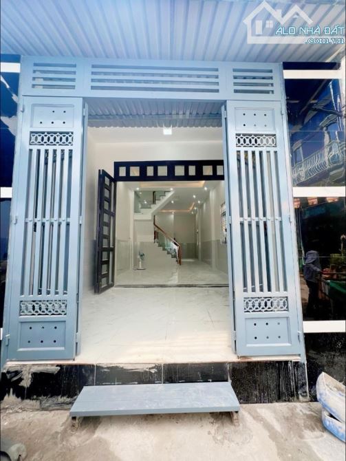 Nhà mới ở liền CX Phú Lâm A 53m2 2 tầng BTCT 2PN góc 2 mặt thoáng mát.