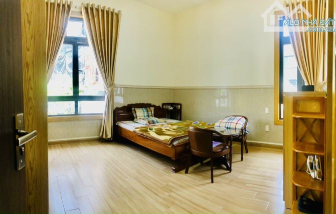 Biệt Thự Đường Trần Khánh Dư 600m2, Diện Tích Sàn Trên 1100m2, Sân Đậu Ô Tô Rộng Rãi. - 11