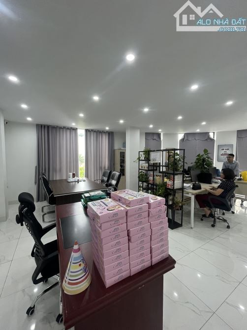 Cho thuê văn phòng đường Nguyễn Thanh Bình- Tố hữu, 55 m2/tầng, CÓ Sẵn Nội Thất - 1