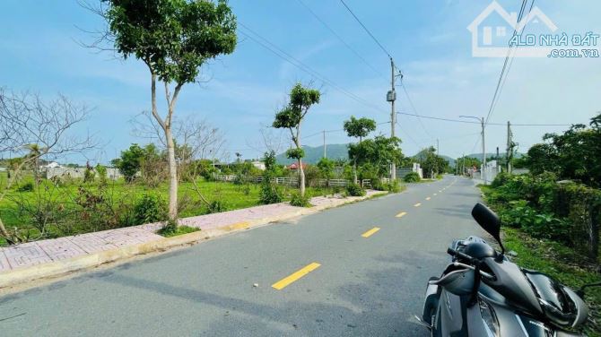 Bán đất nghỉ dưỡng Long Mỹ view núi Minh Đạm - 1