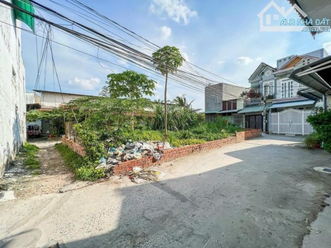 Bán đất 129 m2 thổ cư hẻm 12 đường 3/2 - 2