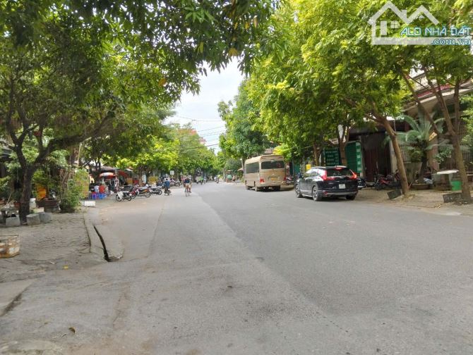 RẺ NHƯ BÙN 170m ĐẤT ,Ô TÔ VÀO TẬN NHÀ .NGÕ THÔNG . GIÁ YÊU THƯơNG  CHƯA ĐẾN 5 TỶ - 2