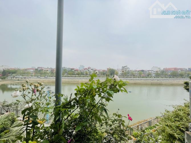 Bán nhà 3,5 tầng view hồ Láp. Vĩnh Yên, dt 102m2 - 2