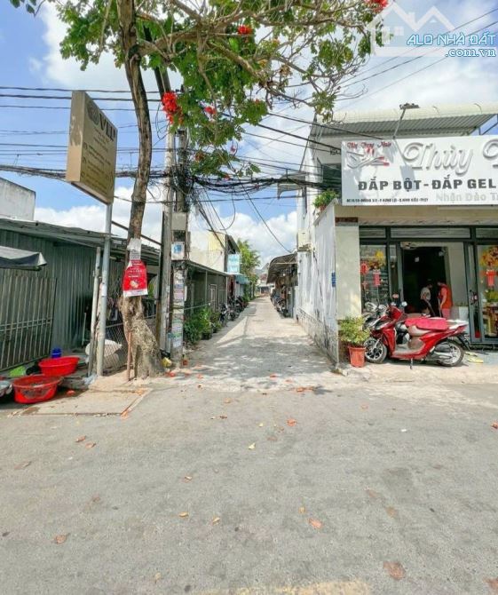 Bán đất 129 m2 thổ cư hẻm 12 đường 3/2 - 3