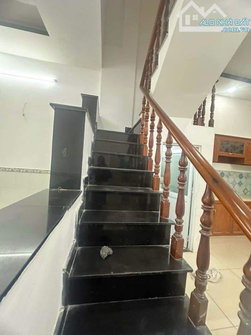 bán gấp căn nhà đường trần thị hè 44m2 1 lầu 2pn 2 wc giá 2 tỷ 700 gọi ngay xem nhà - 3