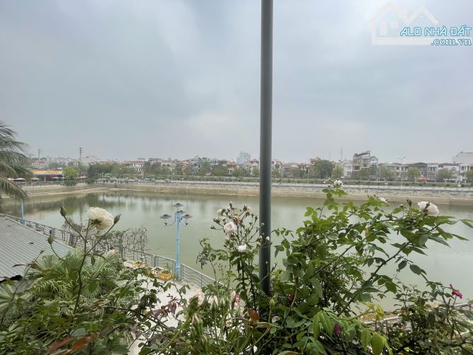 Bán nhà 3,5 tầng view hồ Láp. Vĩnh Yên, dt 102m2 - 3