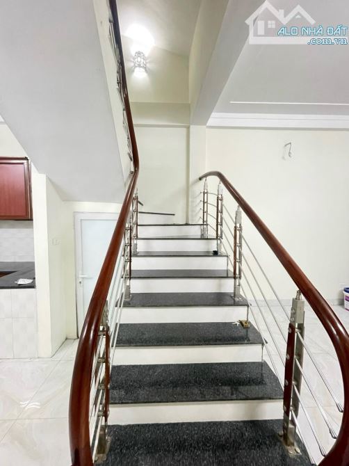 Bán nhà Dịch Vọng, Cầu Giấy 40m2 *4t , ngõ nông rộng gần ôtô, dân xây chắc chắn ,5pn sẵn ở - 5