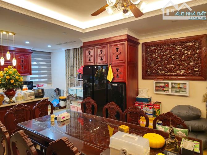 Biệt thự chất khu Mỹ Đình 272m2, thang máy, hầm, lô góc 30m mặt tiền giá nhỉnh 86 tỷ - 6