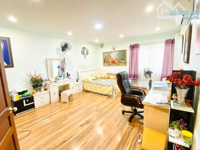 Bán nhà Lê Văn Sỹ, Quận 3, 160m², 5 lầu chỉ nhỉnh 46 tỷ - 7