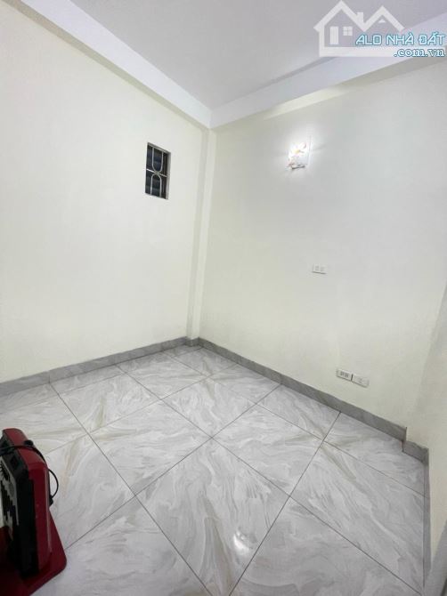 Bán nhà Dịch Vọng, Cầu Giấy 40m2 *4t , ngõ nông rộng gần ôtô, dân xây chắc chắn ,5pn sẵn ở - 7