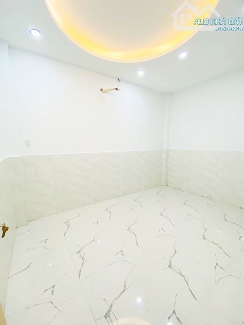 Bán nhà đẹp Hồ Học Lãm 70m2 5.2 tỷ ngang 7.3m nở hậu 4pn kế Kinh Dương Vương