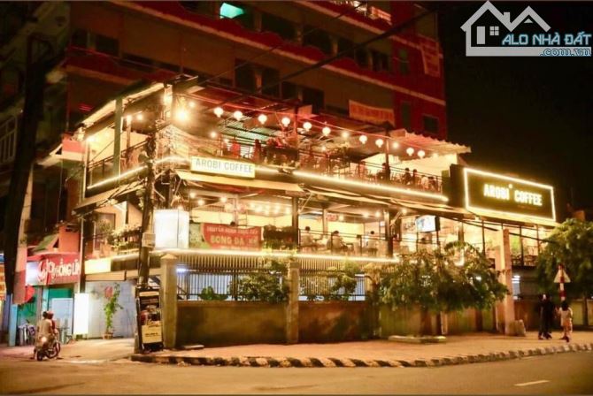 Bán Gấp Quán Cafe AROBI Ngang 8M góc 2 Mặt Tiền ngay Cổng Khu Công Nghiệp Biên Hoà 2