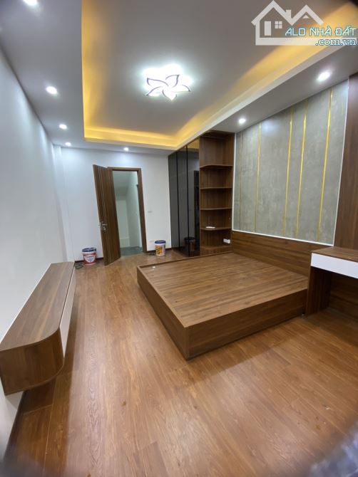 BÁN NHÀ BẠCH MAI – MINH KHAI 32.6M2 X 5T MỚI ĐẸP GẦN ĐƯỜNG Ô TÔ. - 1