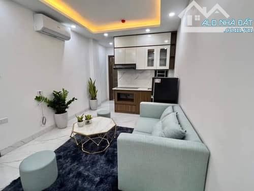 Bán Apartment Lạc Long Quân 200m2, 8 tầng 36 phòng, DT 250tr/th, giá 43.9 tỷ - 1