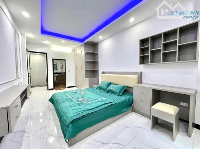 Cần bán nhà dân xây  MinhKhai  45m2    Giá chào 5 tỷ - 2