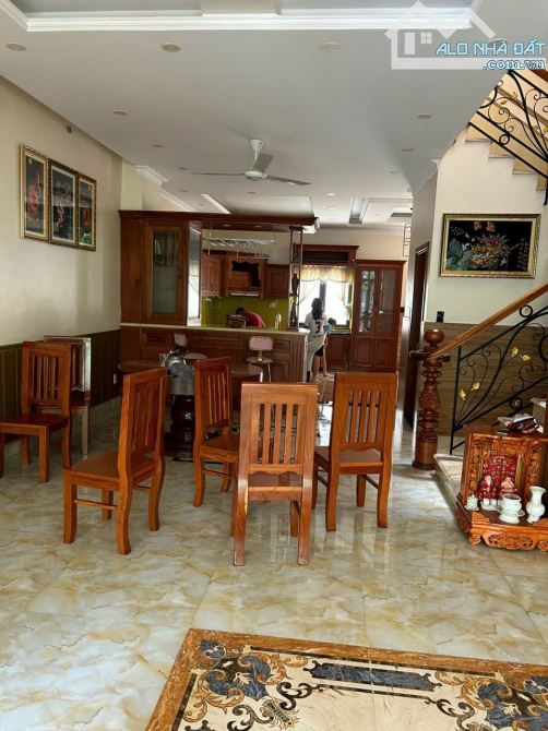 Bán Nhà 3 lầu 150m2, 4PN, Khu biệt thự Jamona Home Resort - P.HBP TP Thủ Đức - 4