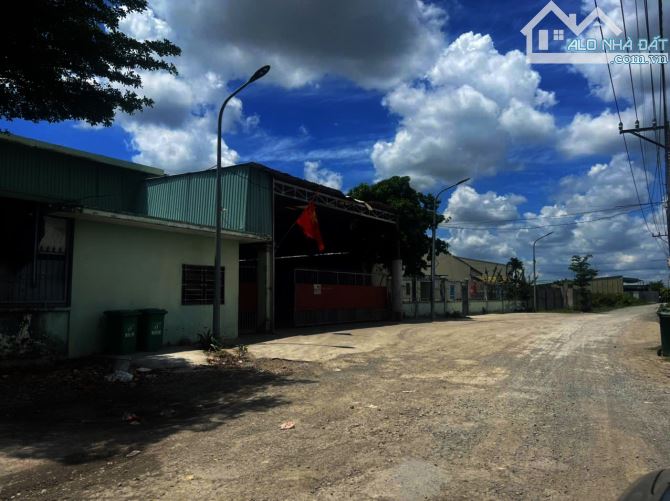Căn hộ dịch vụ Nguyễn Đình Chính 7,5m x 12m , doanh thu 120tr/th giá bán 32 tỷ có TL - 5
