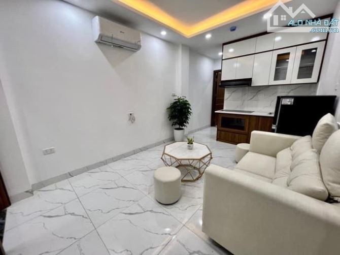 Bán Apartment Lạc Long Quân 200m2, 8 tầng 36 phòng, DT 250tr/th, giá 43.9 tỷ - 6