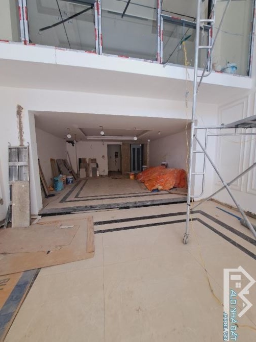 Bán Tòa Văn Phòng Mặt Tiền P4 Tân Bình, Nhánh CMT8, 5X24m, Thang máy,15,999TỶ