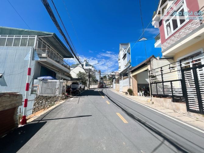Đất Liên Kế Hai Mặt Tiền Trước Sau Thích Hợp Xây Khách Sạn Đường Lê Hồng Phong View Đẹp