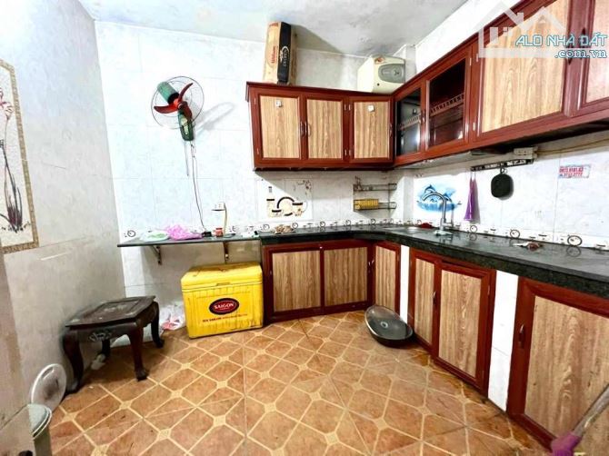 Hơn 6.5 tỷ nhà Phố Ngọc Hà gần Bảo Tàng HCM, 47m2 4 tầng vuông đẹp - 1