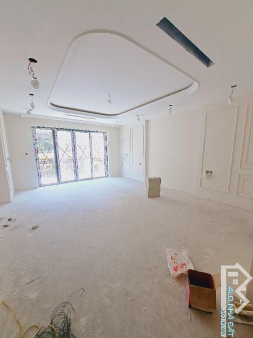 Bán Tòa Văn Phòng Mặt Tiền P4 Tân Bình, Nhánh CMT8, 5X24m, Thang máy,15,999TỶ - 2
